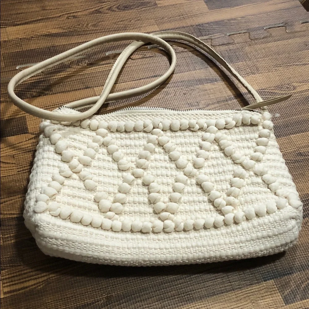 H&M Cream Knit Pom-Pom Shoulder Bag